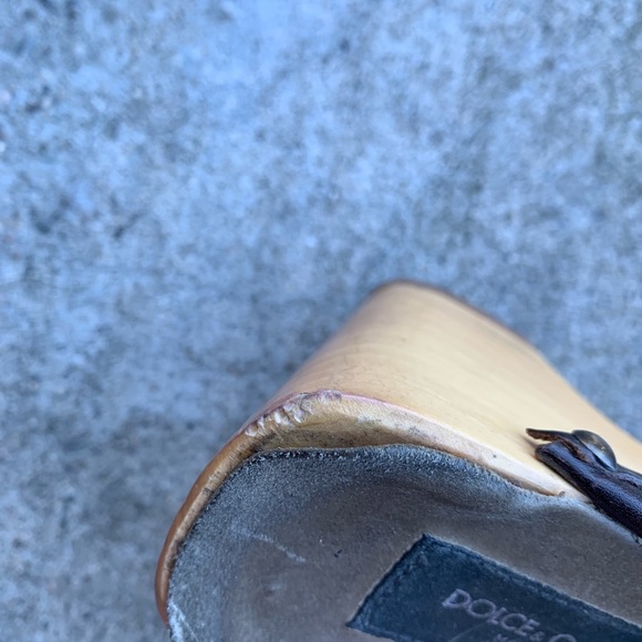 ‼️SOLD‼️VINTAGE DOLCE & GABBANA CLOGS! ✨ - Picture 6 of 7